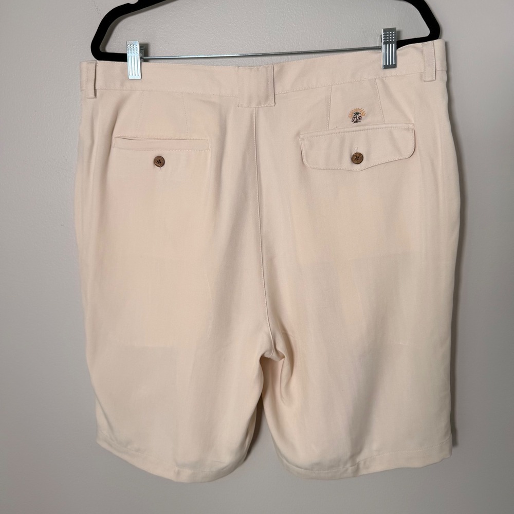 Tommy Bahama Silk Pleated Vintage Shorts (38) Khaki Beige Resort Golf Relax - Picture 13 of 14